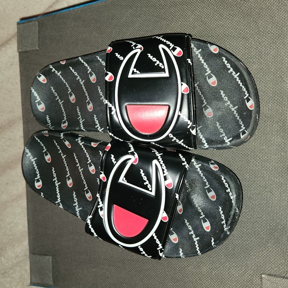 KIDS CHAMPION SLIDES - Picture 2 of 7